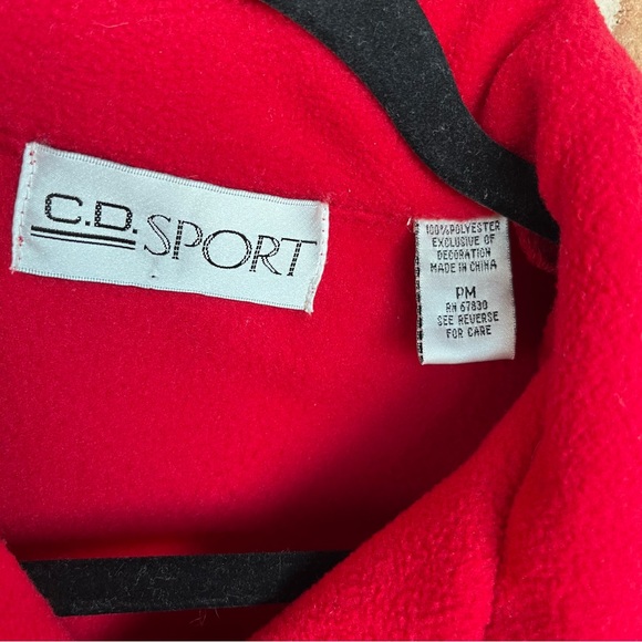 Vintage red and gray button-down fleece with appliqué. Size petite medium. - Picture 3 of 10